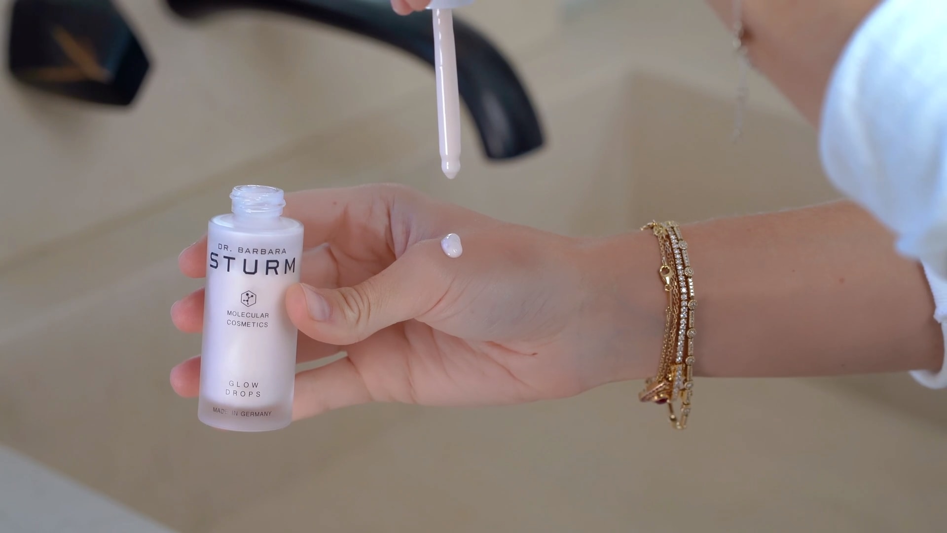 Glow Drops - Dr. Barbara Sturm | Sephora